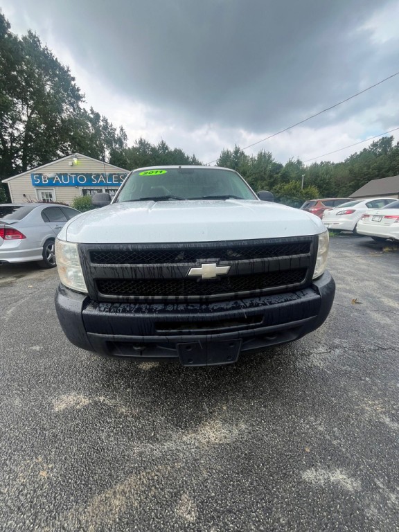 2011 Chevrolet Silverado 1500 Image 3