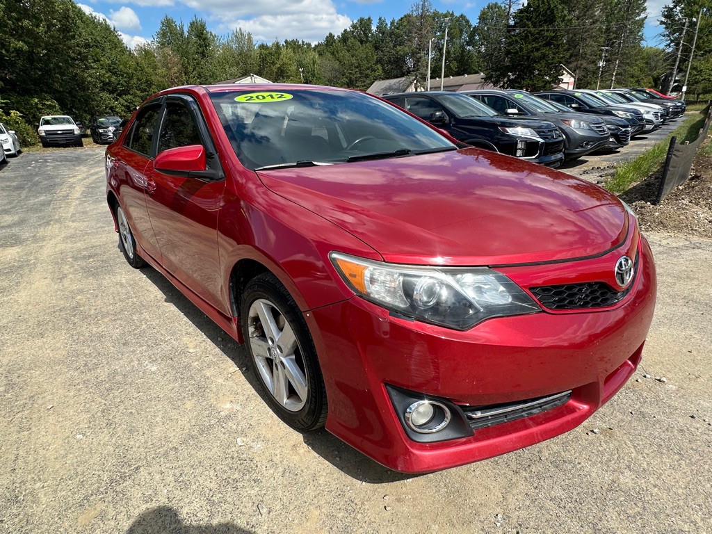 2012 Toyota Camry Image 4
