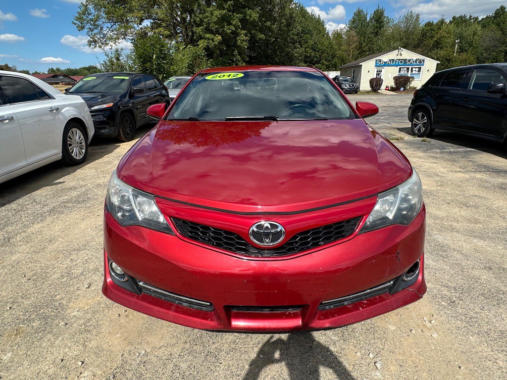 2012 Toyota Camry Image 7