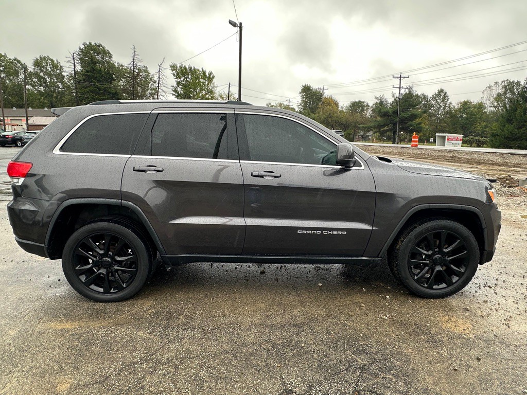 2015 Jeep Grand Cherokee Image 3