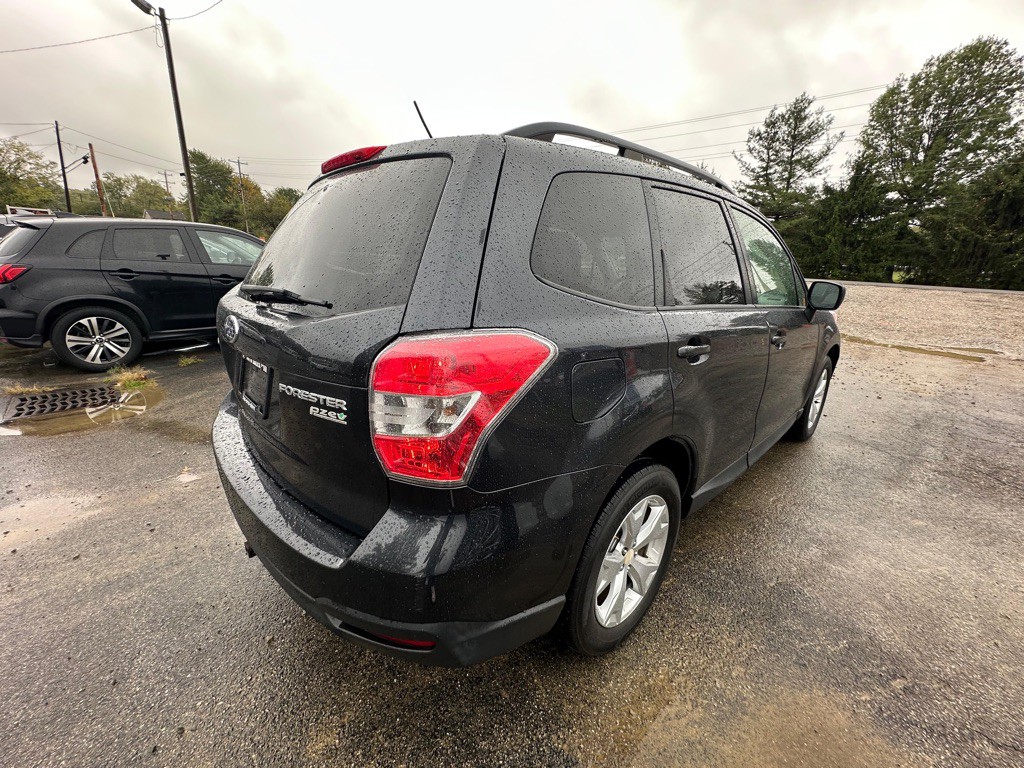 2014 Subaru Forester Image 5