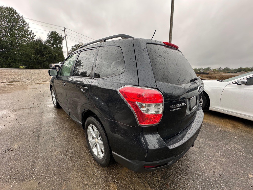2014 Subaru Forester Image 6