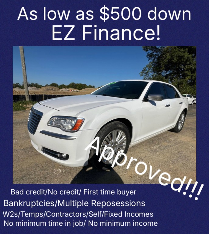 2013 Chrysler 300 Image 1