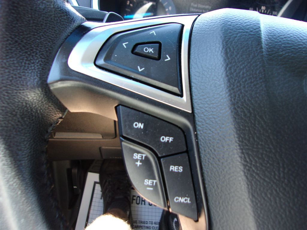 2018 Ford Edge Image 24