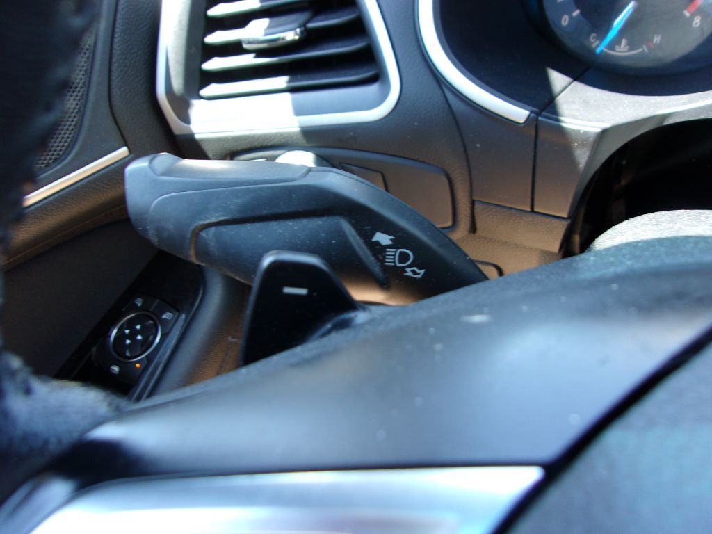 2018 Ford Edge Image 25