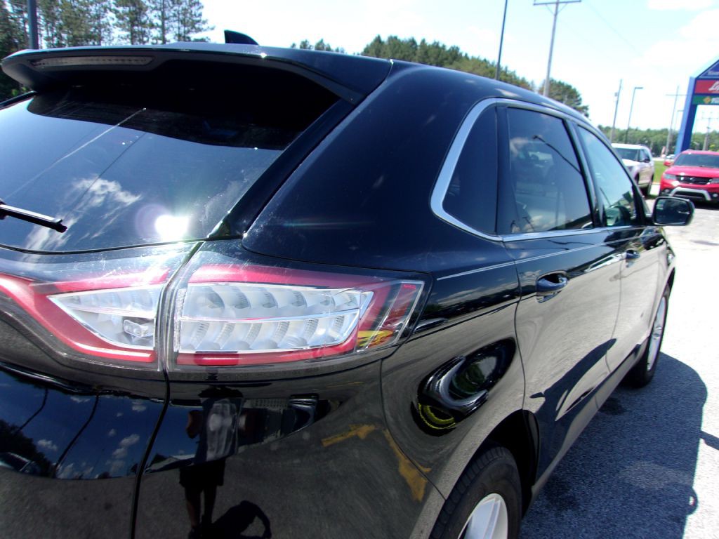 2018 Ford Edge Image 35
