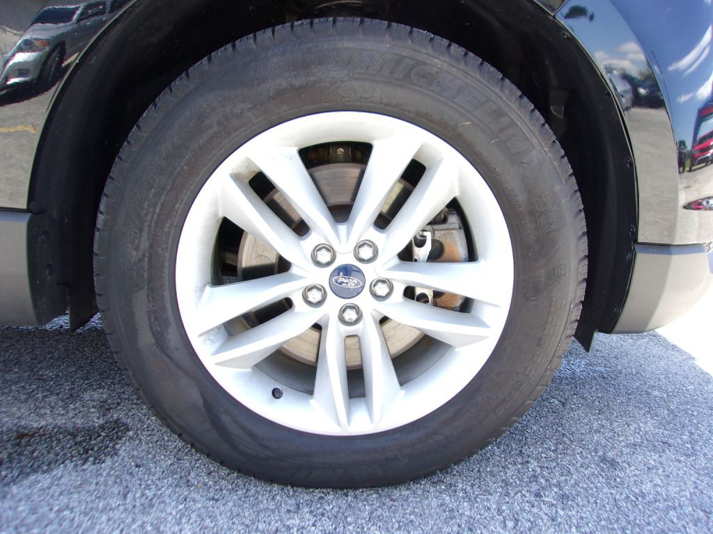 2018 Ford Edge Image 37