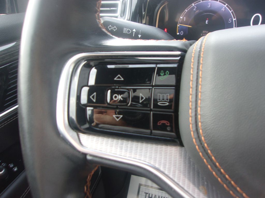 2022 Jeep Wagoneer Image 23
