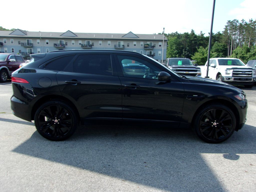 2017 Jaguar F-PACE Image 4