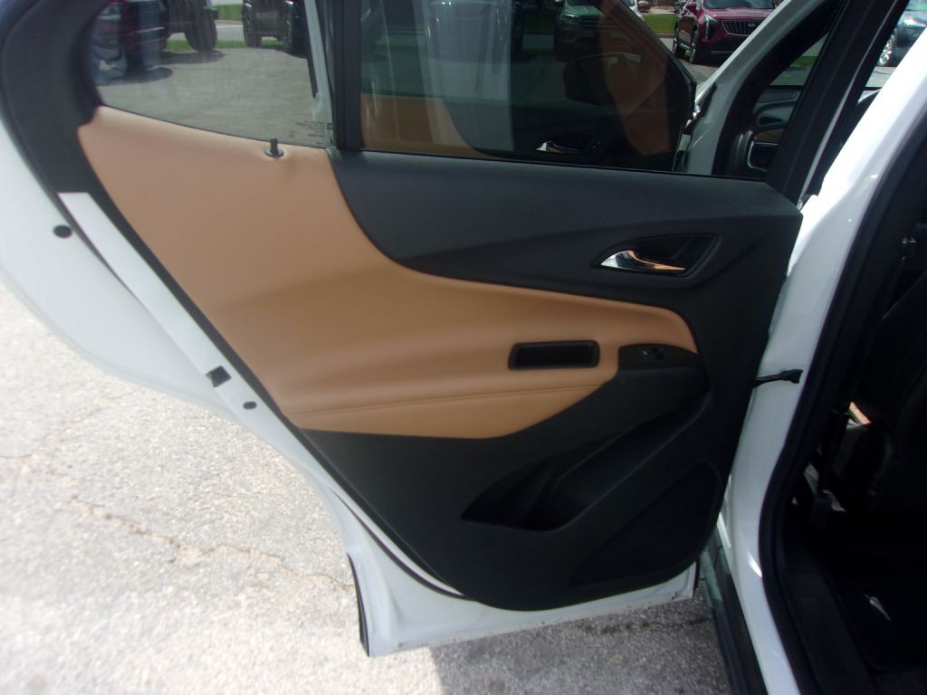 2021 Chevrolet Equinox Image 12
