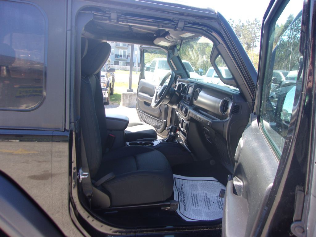 2020 Jeep Wrangler Image 10