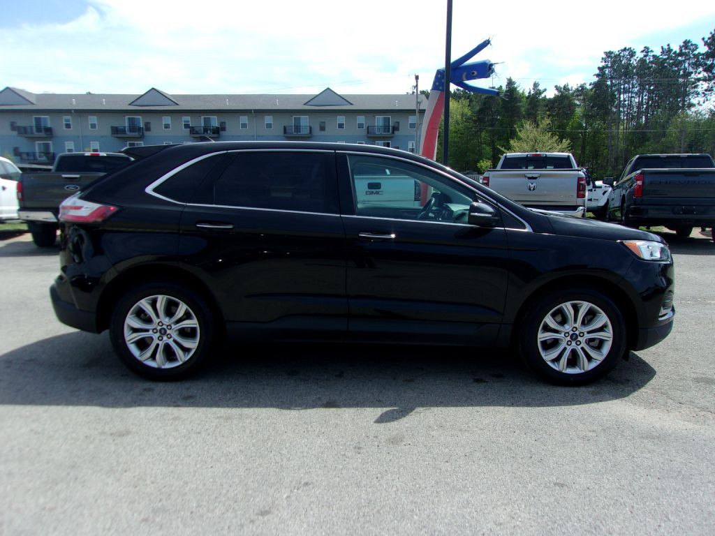 2022 Ford Edge Image 4