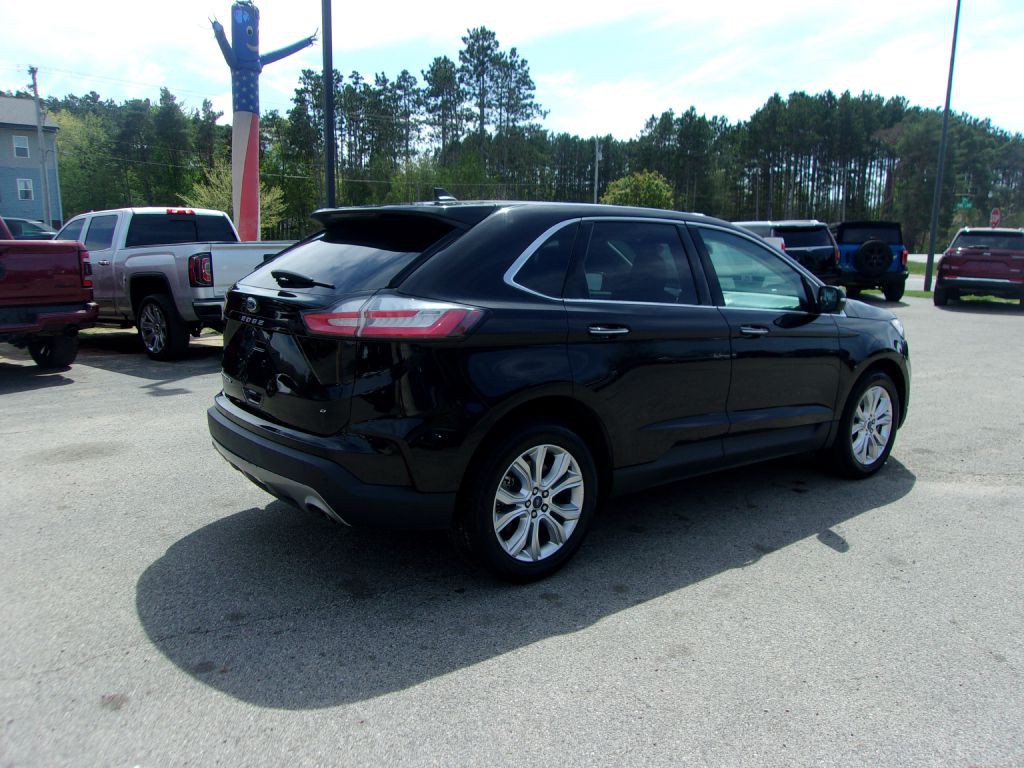 2022 Ford Edge Image 5
