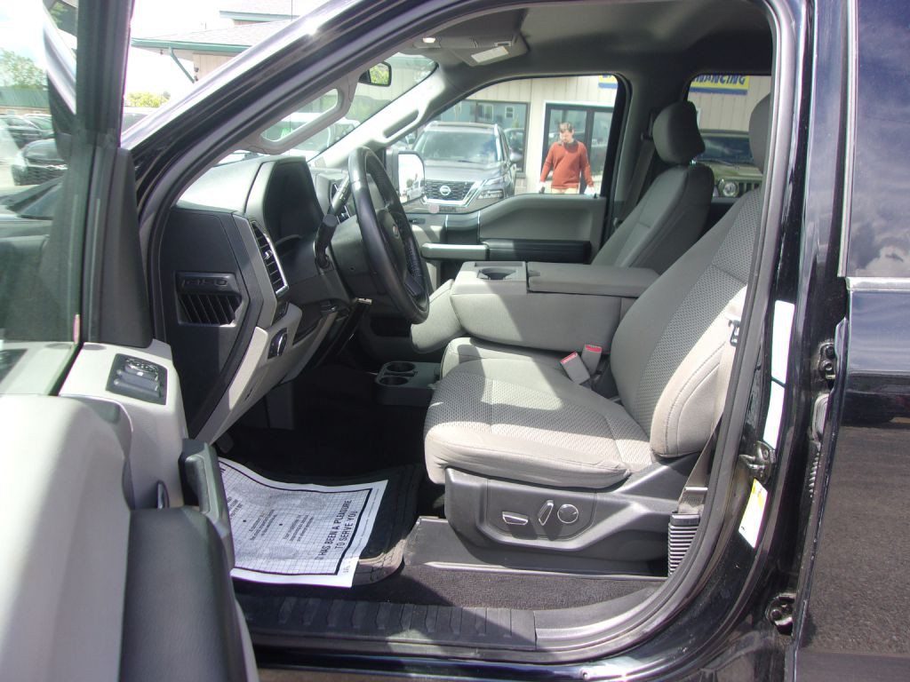 2017 Ford F-150 Image 9