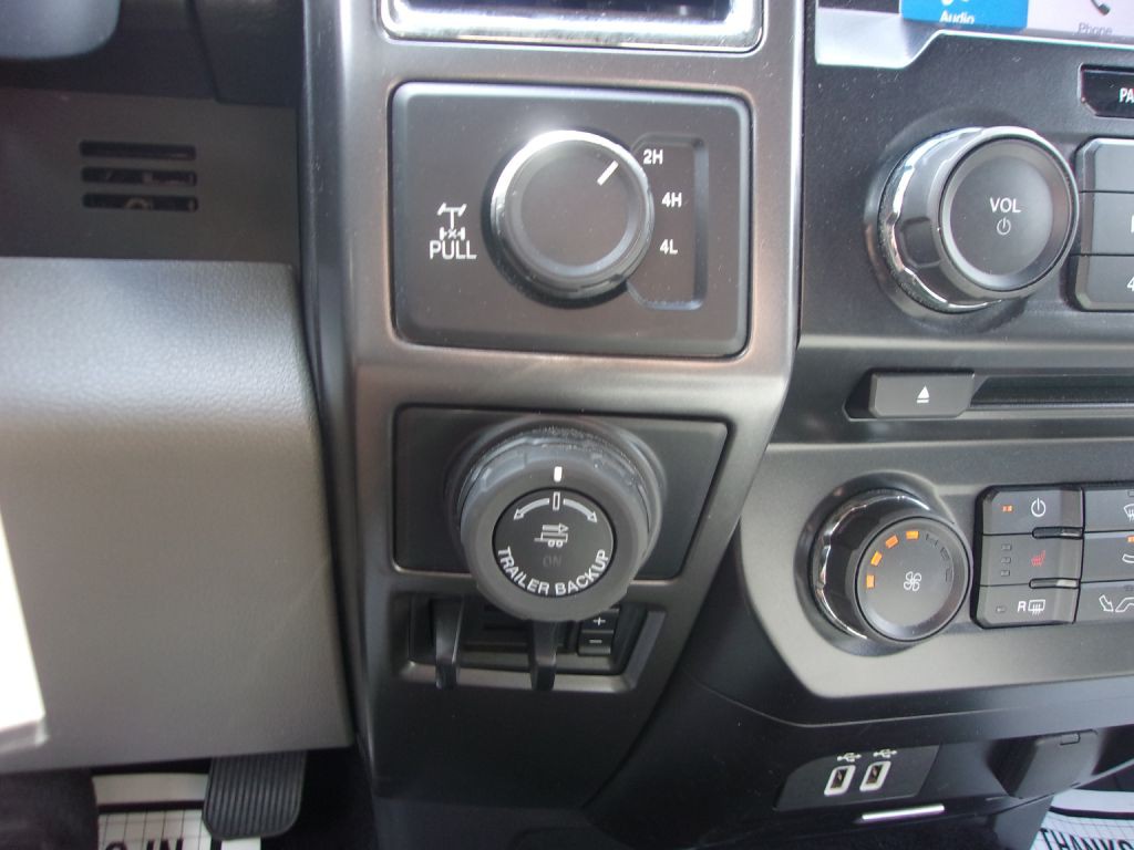 2017 Ford F-150 Image 24