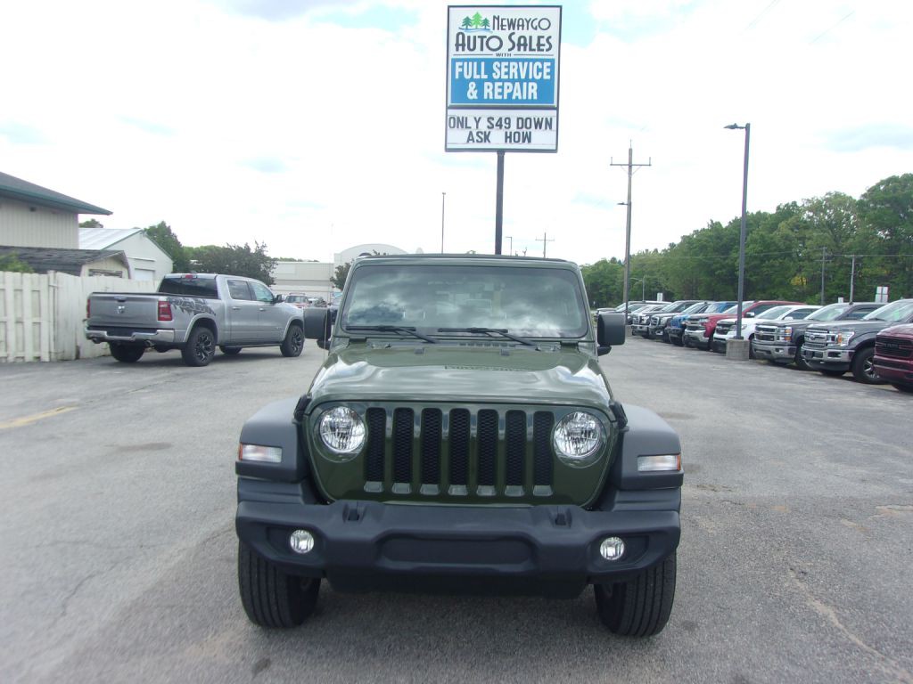 2021 Jeep Wrangler Unlimited Image 2
