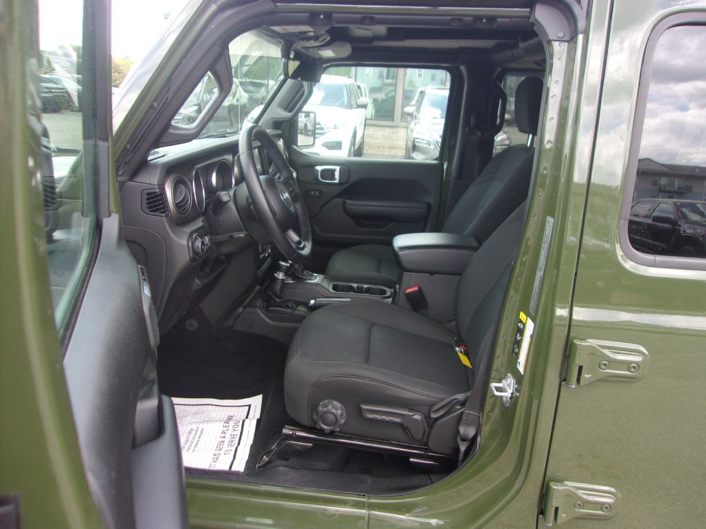 2021 Jeep Wrangler Unlimited Image 9