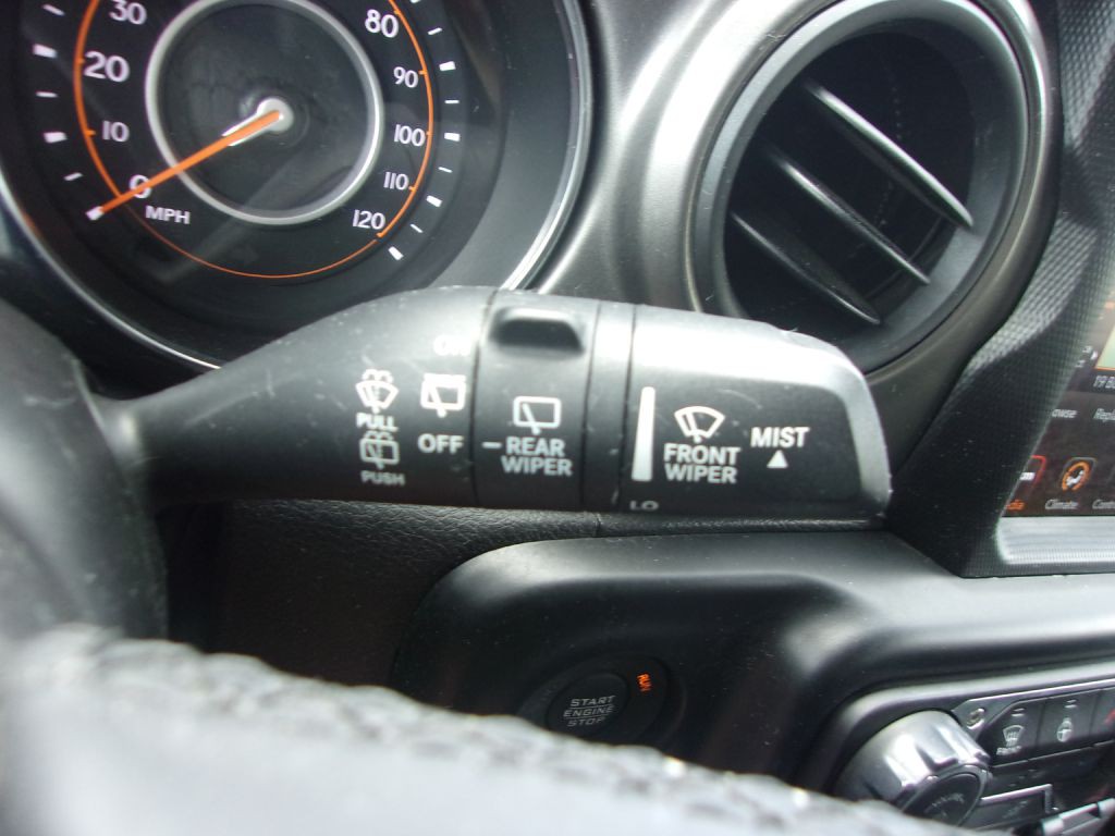 2021 Jeep Wrangler Unlimited Image 25