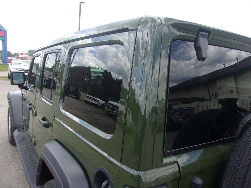 2021 Jeep Wrangler Unlimited Image 32