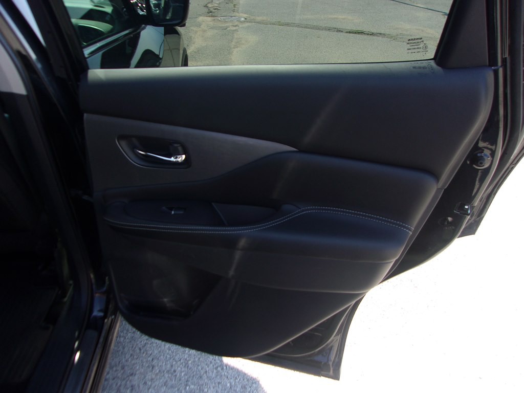 2021 Nissan Murano Image 16