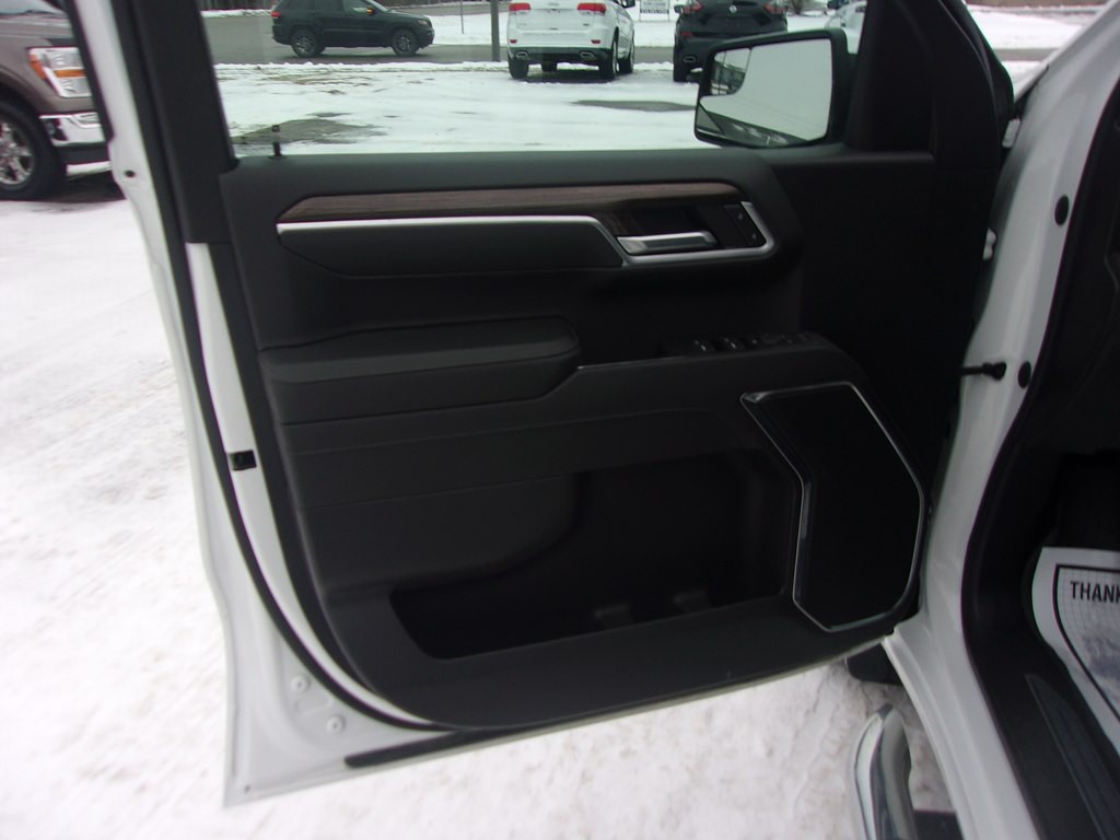 2022 Chevrolet Silverado 1500 Image 10