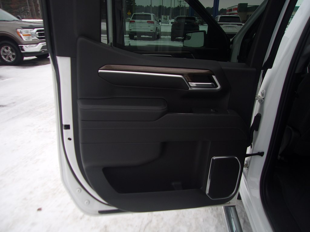 2022 Chevrolet Silverado 1500 Image 12