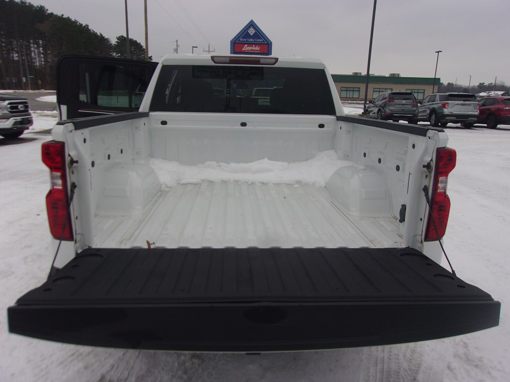 2022 Chevrolet Silverado 1500 Image 13
