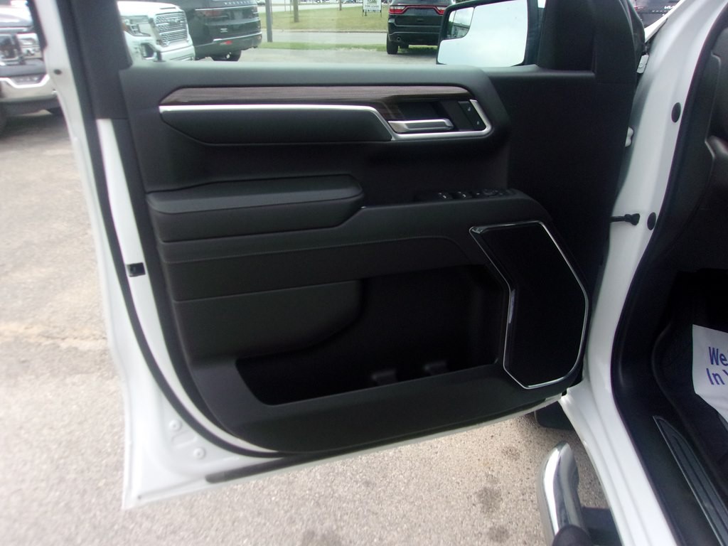 2022 Chevrolet Silverado 1500 Image 10