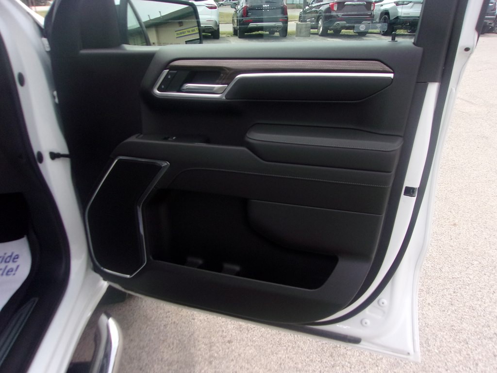 2022 Chevrolet Silverado 1500 Image 17