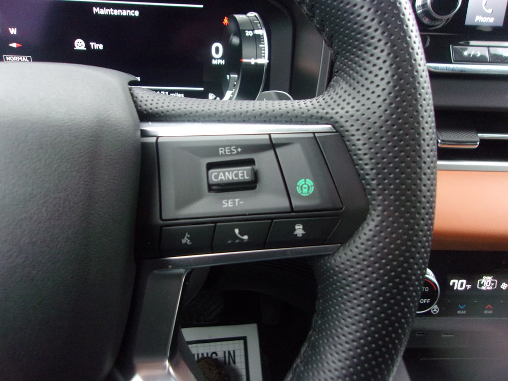 2024 Mitsubishi Outlander Image 25