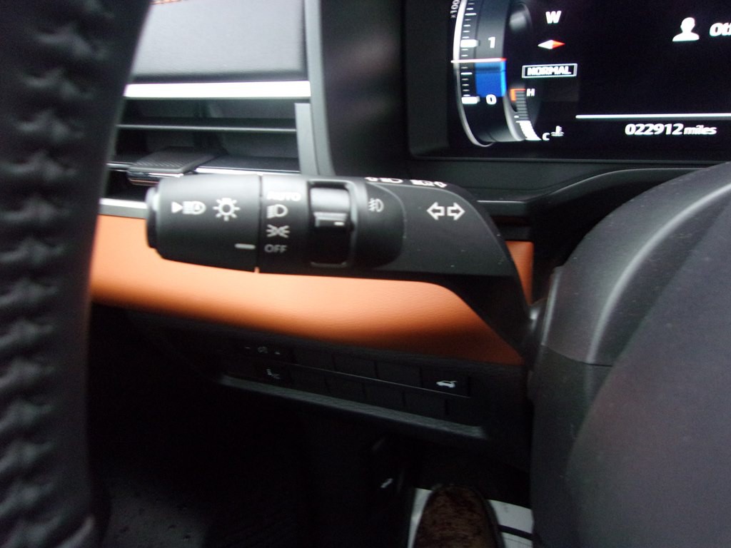 2024 Mitsubishi Outlander Image 26
