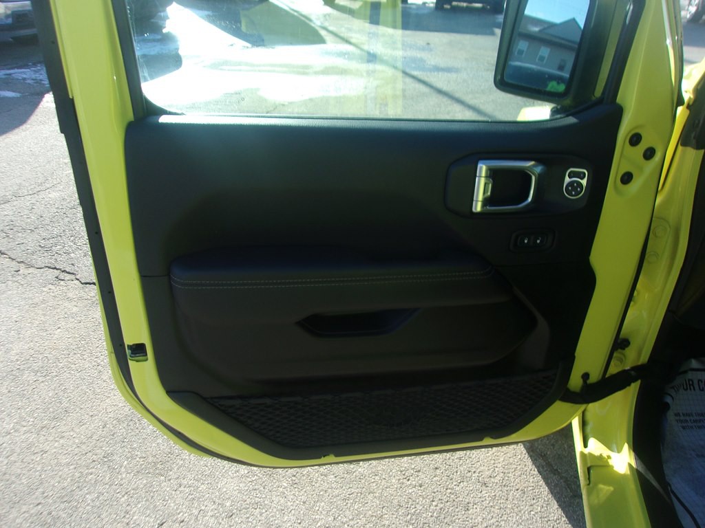 2023 Jeep Wrangler Image 10