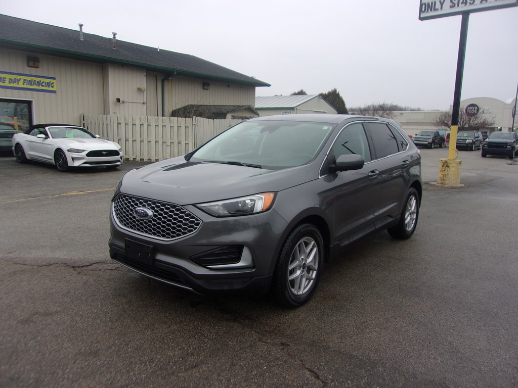 2023 Ford Edge Image 1