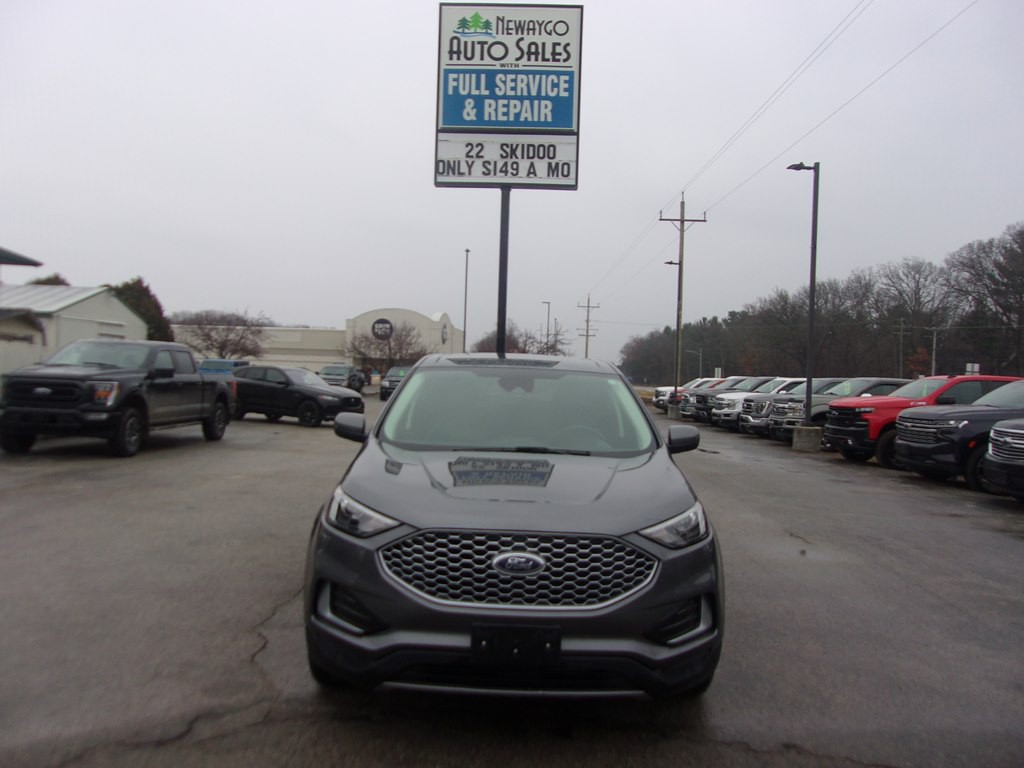 2023 Ford Edge Image 2