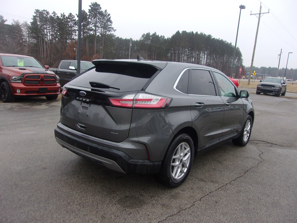 2023 Ford Edge Image 5