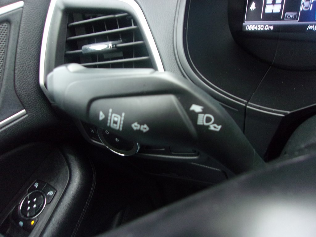 2023 Ford Edge Image 22