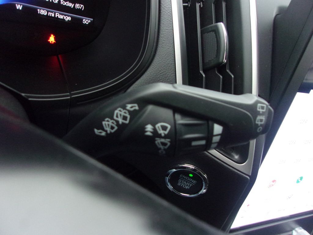 2023 Ford Edge Image 23