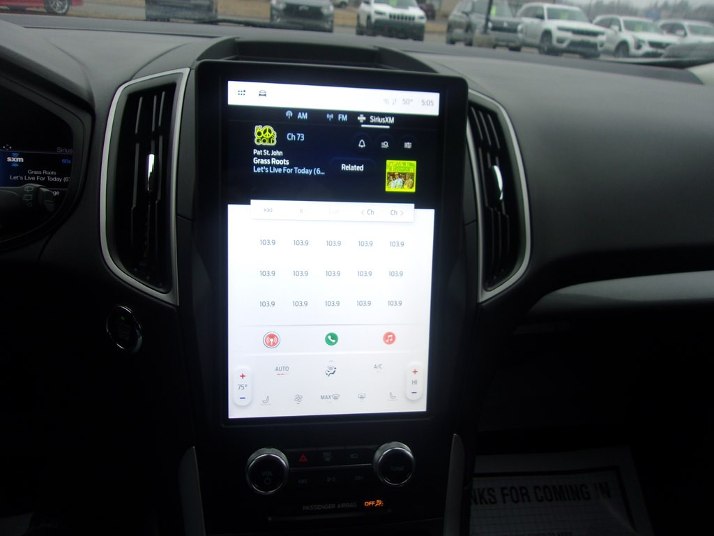 2023 Ford Edge Image 24