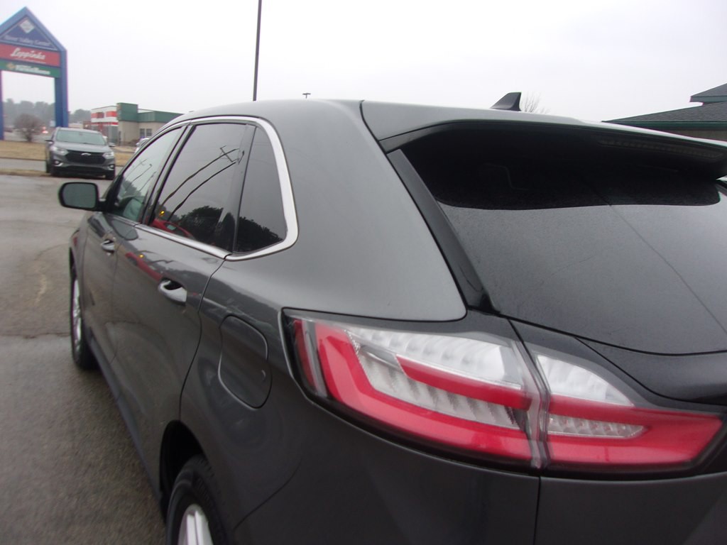 2023 Ford Edge Image 30