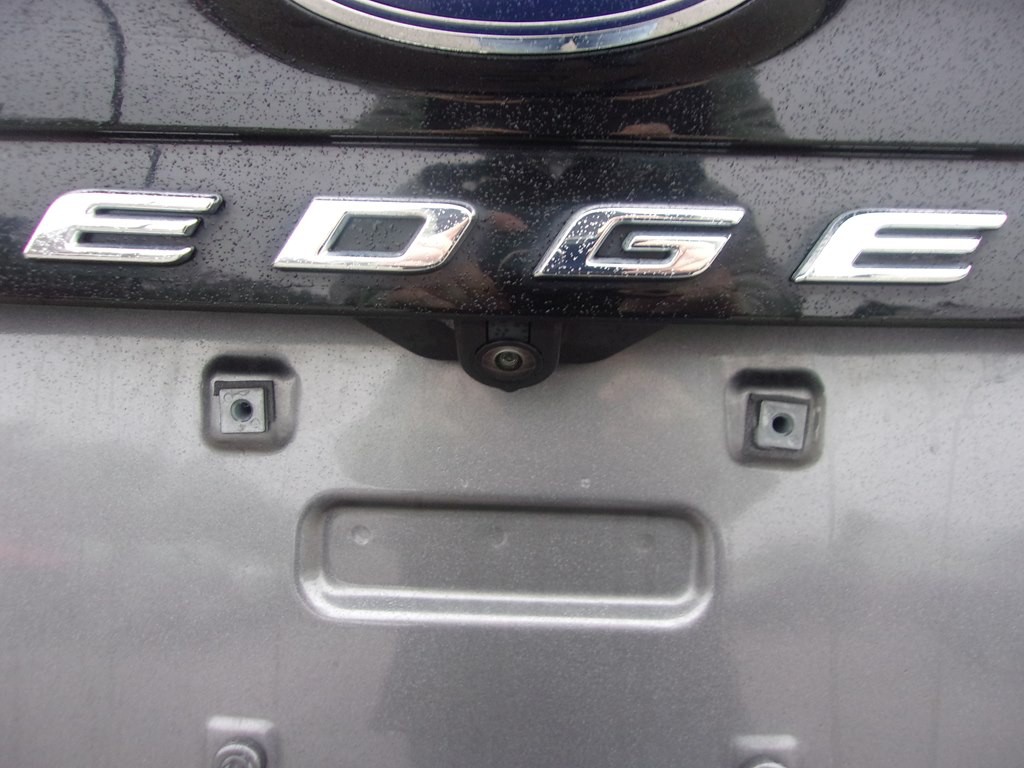 2023 Ford Edge Image 36