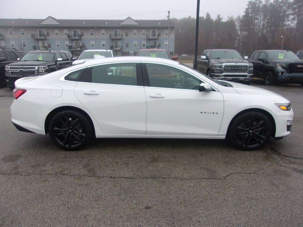 2024 Chevrolet Malibu Image 4