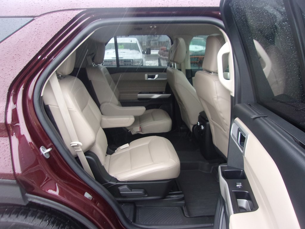 2022 Ford Explorer Image 16