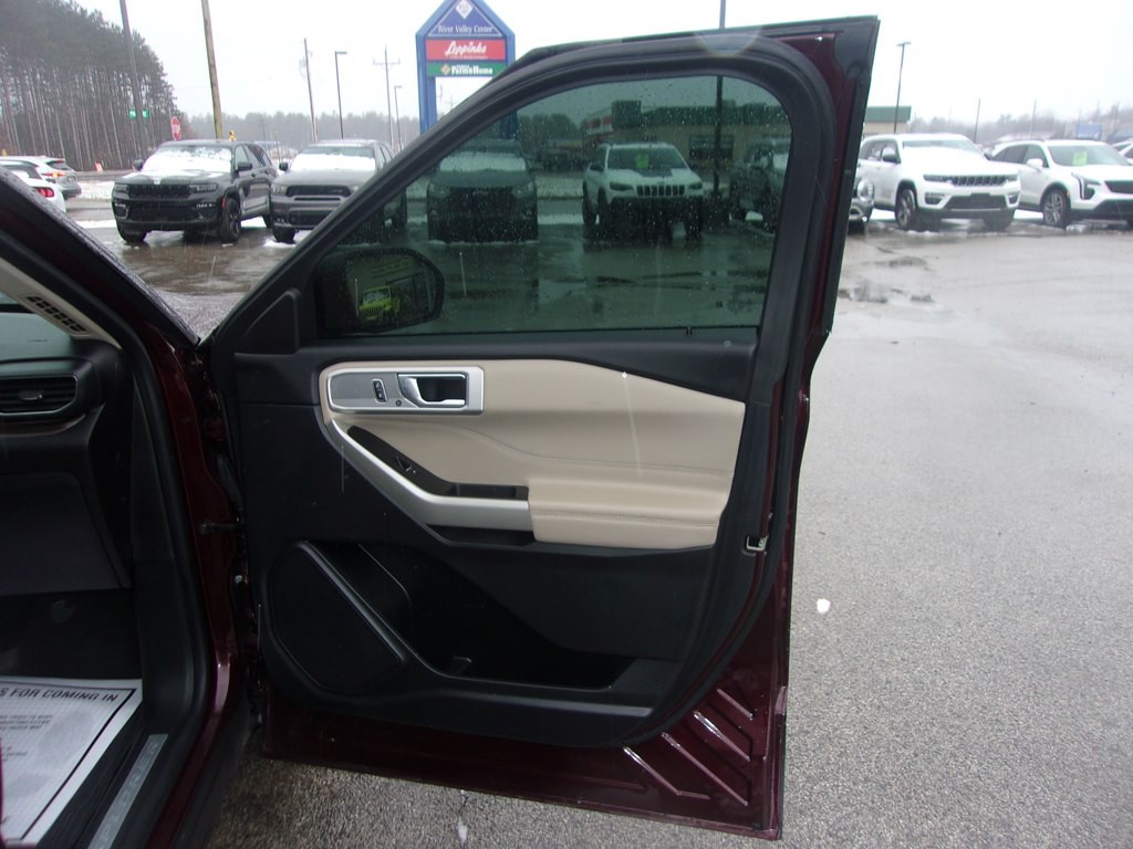 2022 Ford Explorer Image 19