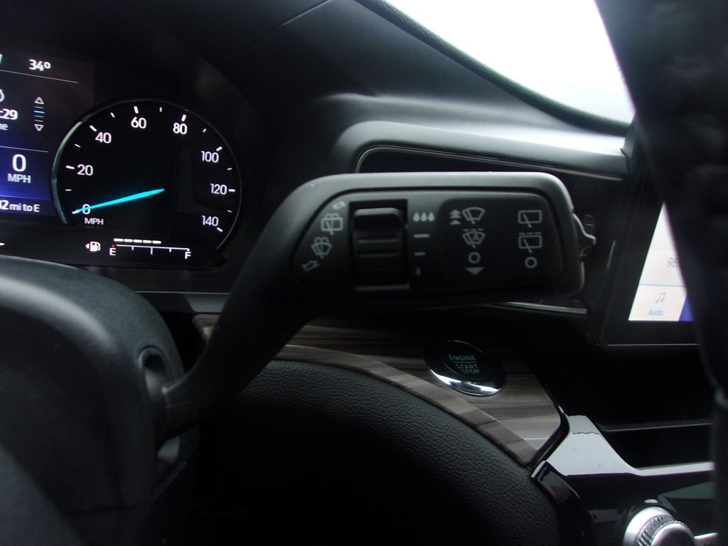 2022 Ford Explorer Image 27