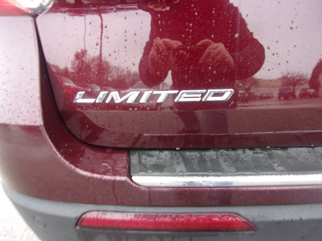 2022 Ford Explorer Image 41