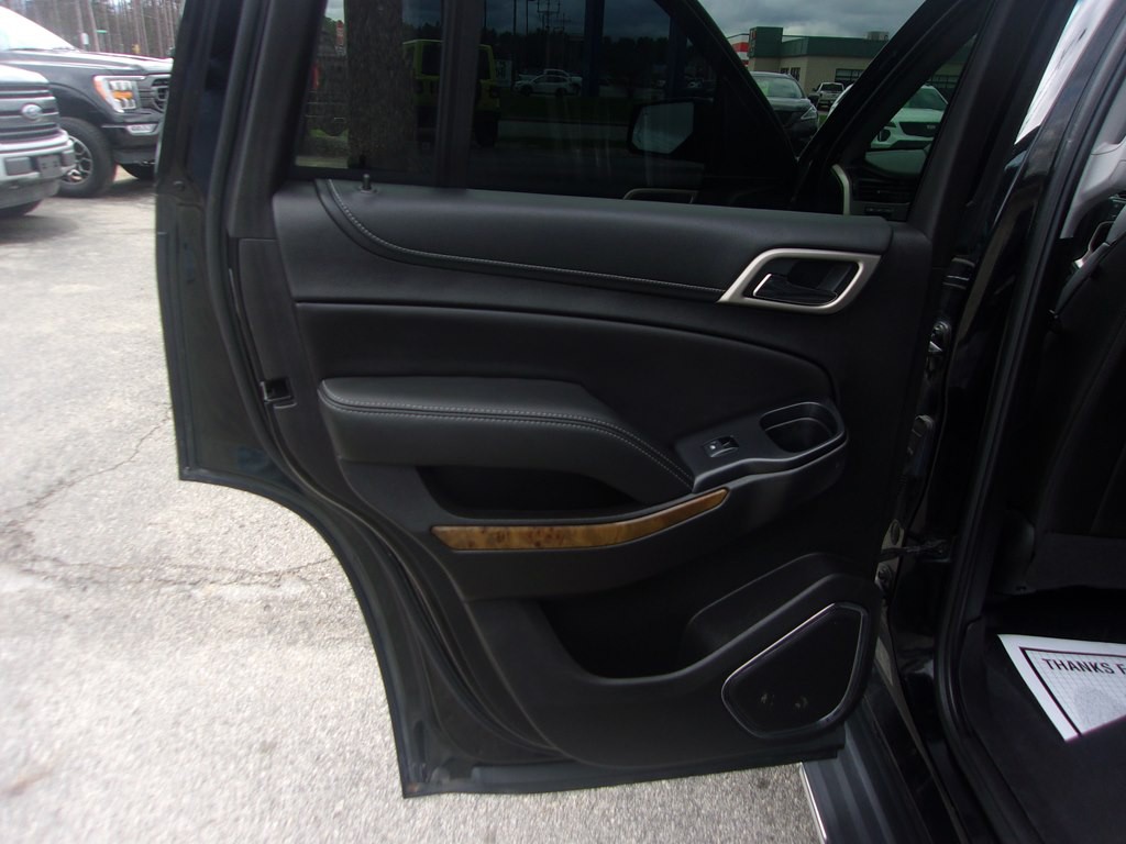 2017 GMC Yukon Image 12