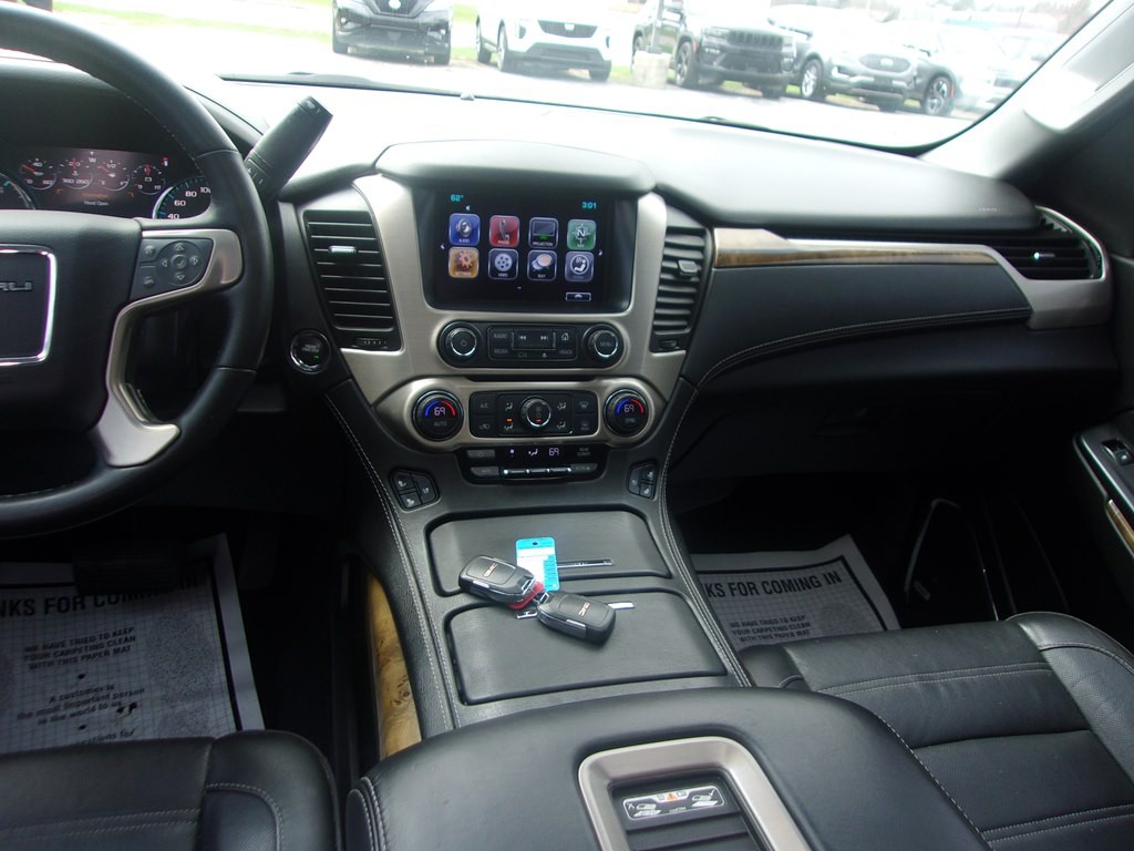 2017 GMC Yukon Image 19