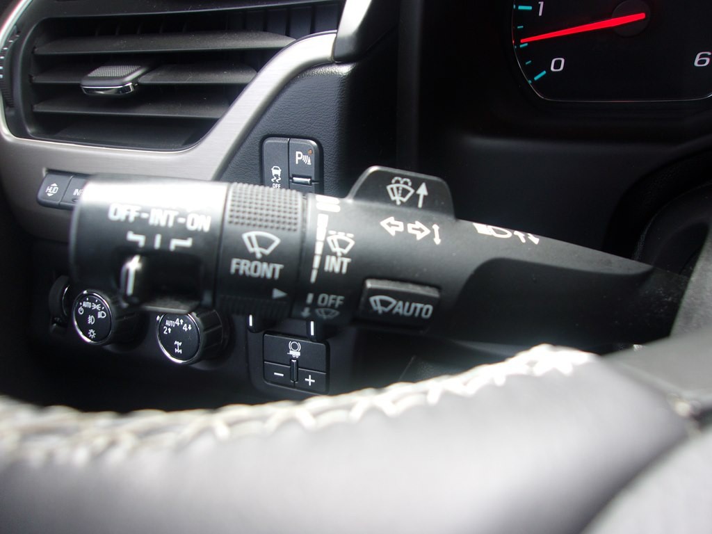 2017 GMC Yukon Image 24