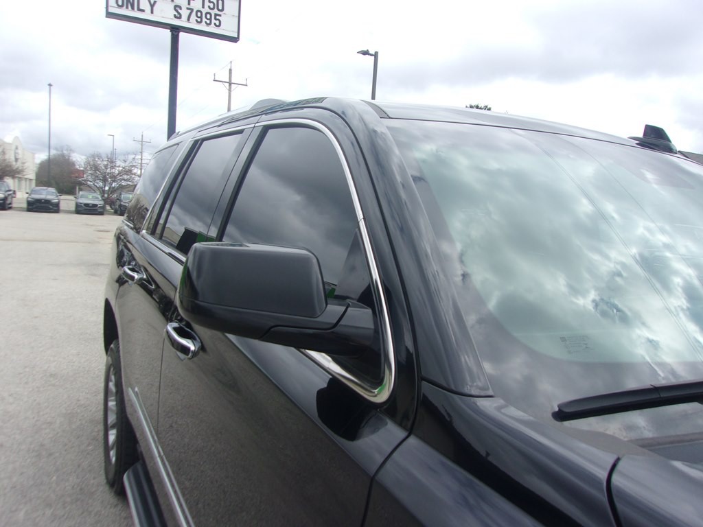 2017 GMC Yukon Image 37