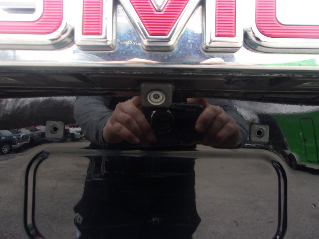 2017 GMC Yukon Image 41